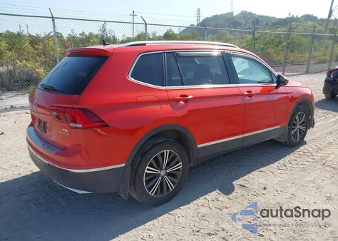 2018 Volkswagen Tiguan 2.0T Se/2.0T Sel из США, поврежденный, VIN 3VV2B7AX6JM176915